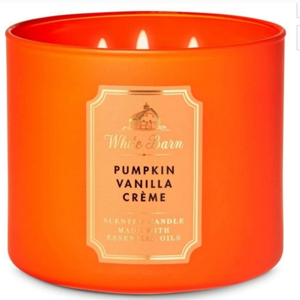 White Barn 3 Wick Candle Pumpkin Vanilla Creme